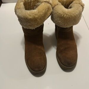 Uggs Aimee classic chestnut brown boots